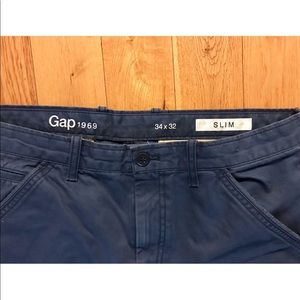 Men’s Gap Slim Trouser
